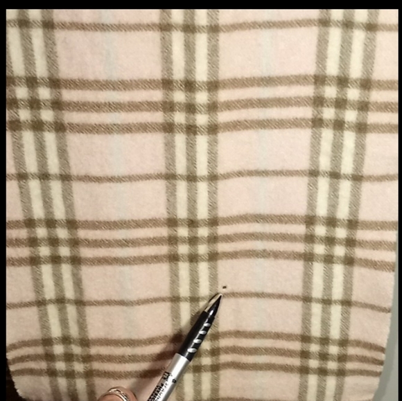 Authentic Burberry London  CASHMERE Pink Tan Novacheck Scarf w Fringe VINTAGE - Picture 6 of 10